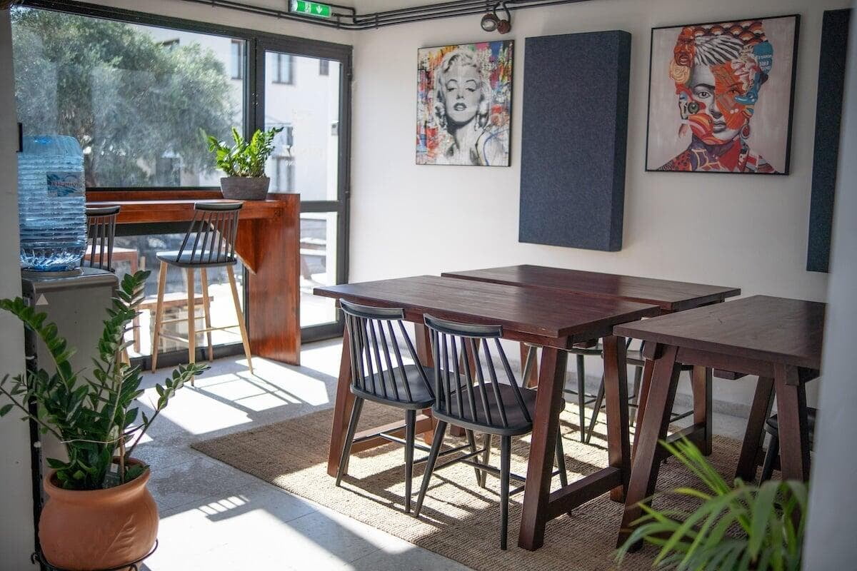 MINDZ podcast studio equipment